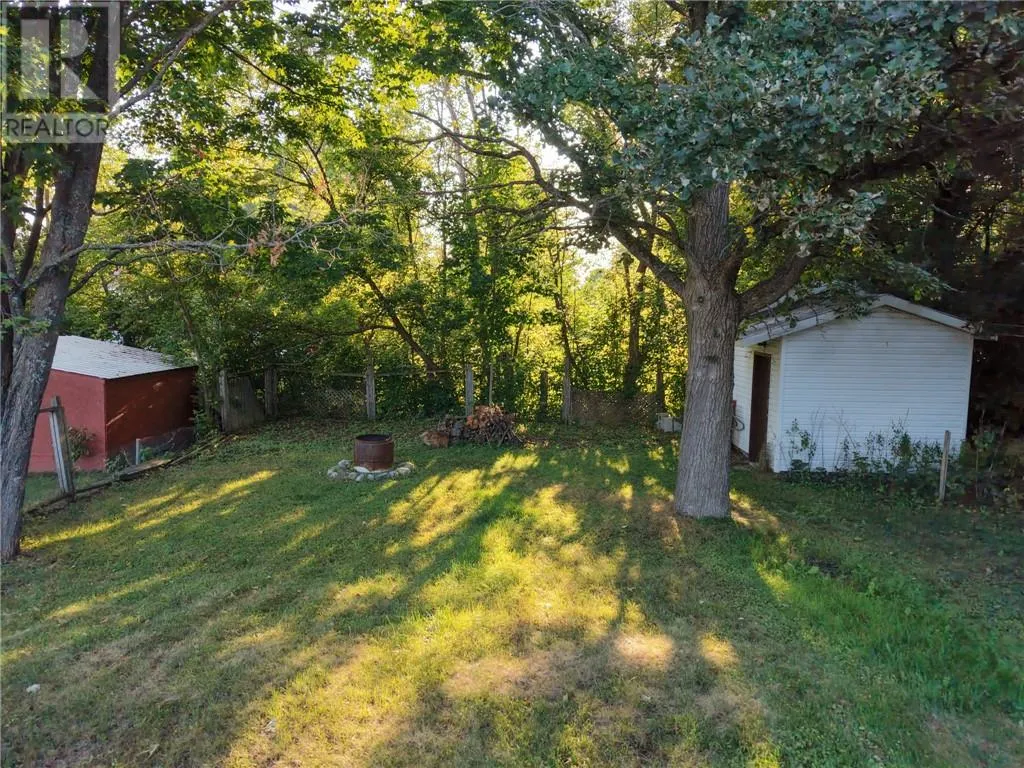 595 Brophy Street