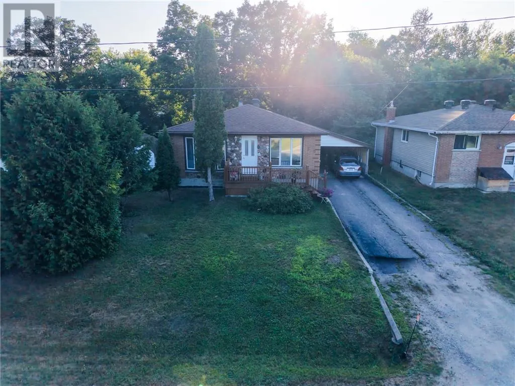 595 Brophy Street