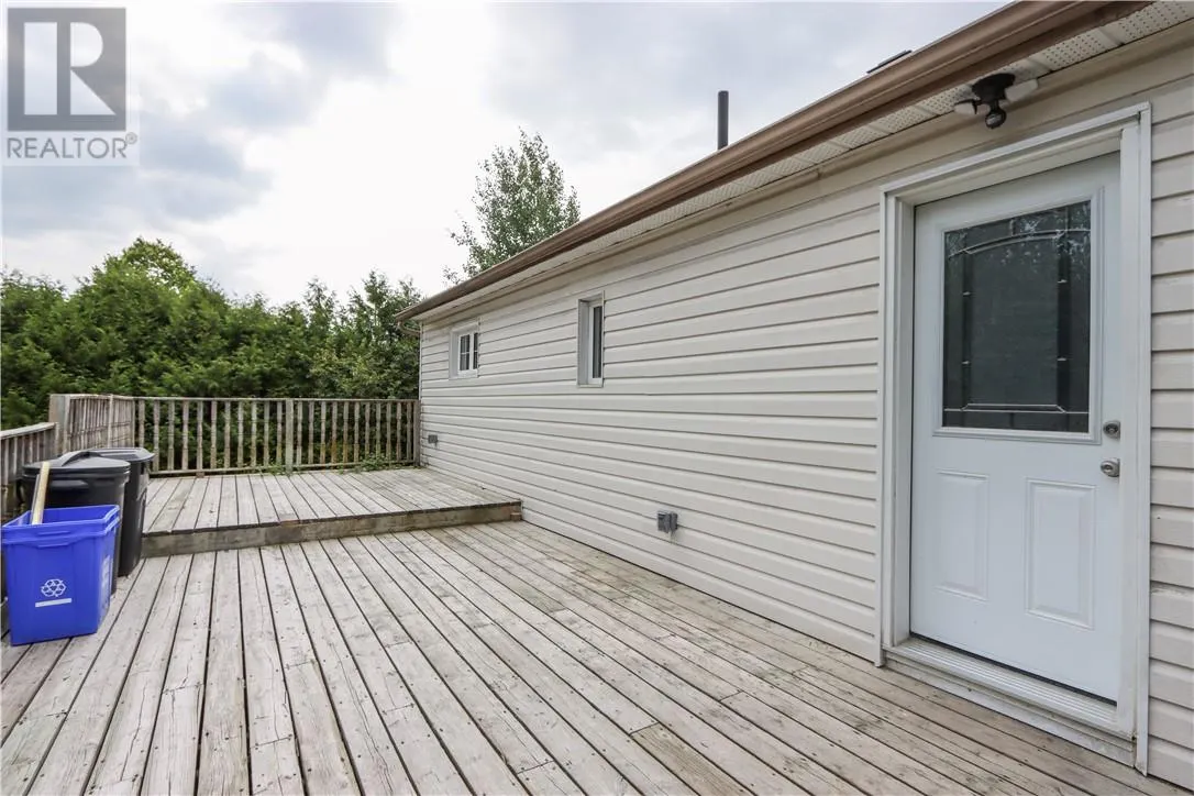 38 Gill Avenue