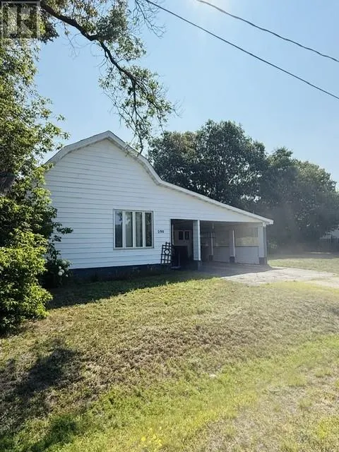 290 Second St N