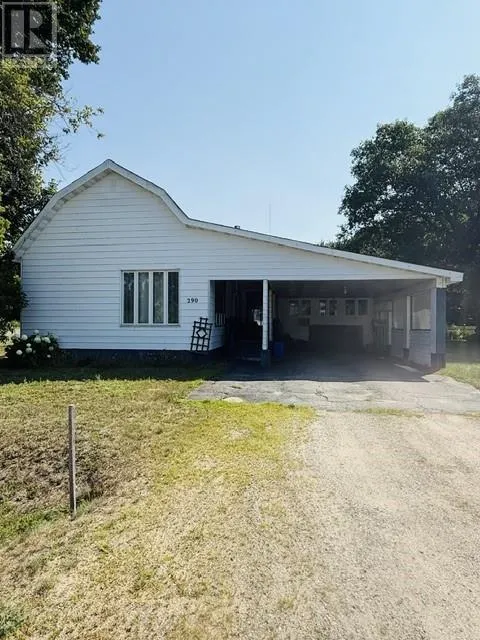 290 Second St N
