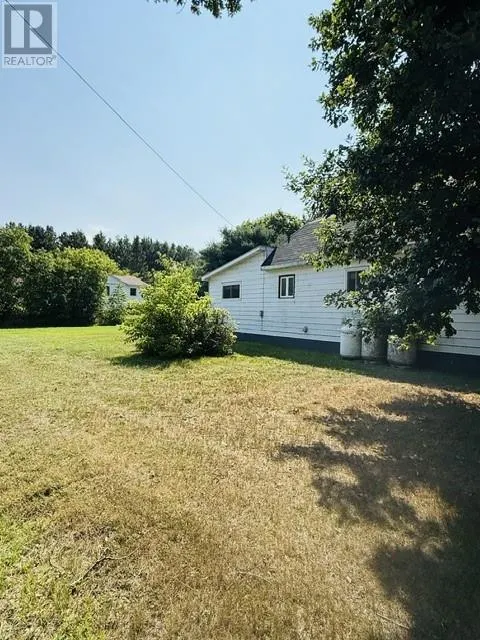 290 Second St N