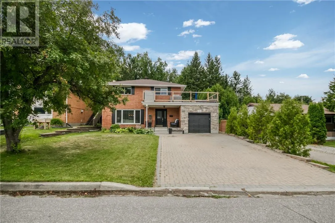 83 Lakeview Drive