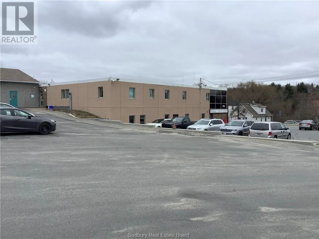 174 DOUGLAS Street Unit# 107-2