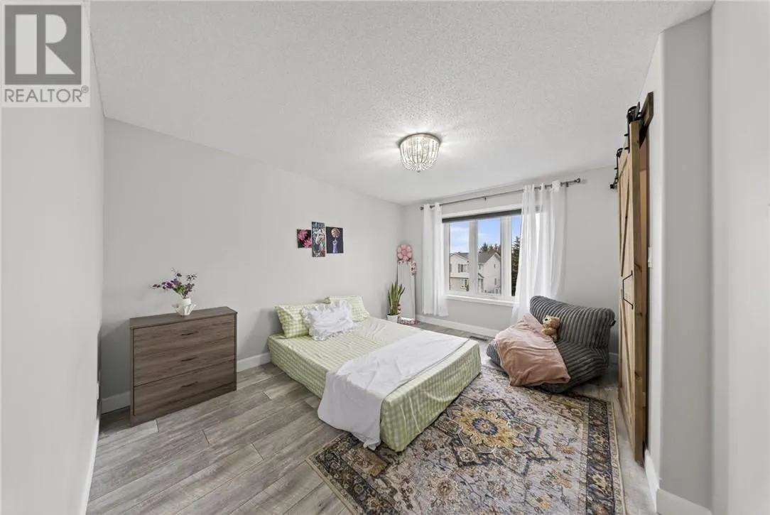 180 Eaglestone Court