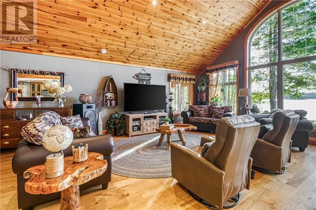 436 Fox Road