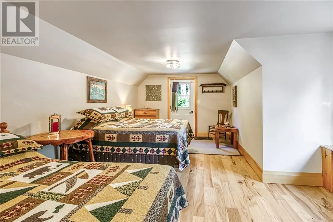 436 Fox Road