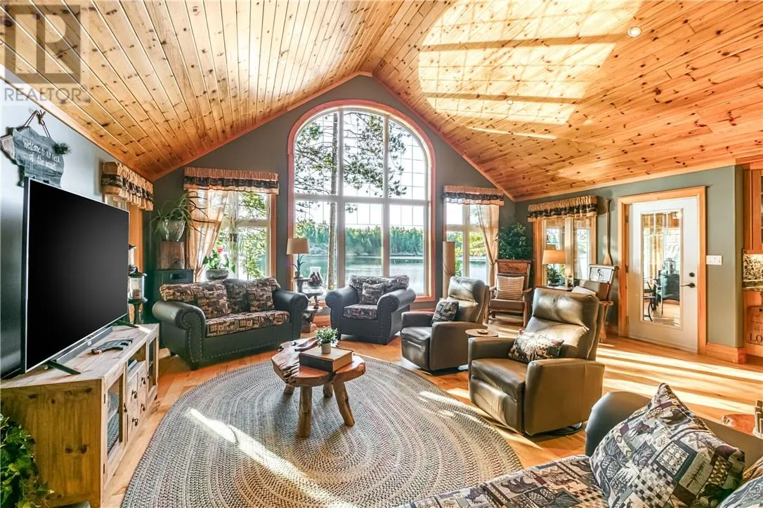 436 Fox Road