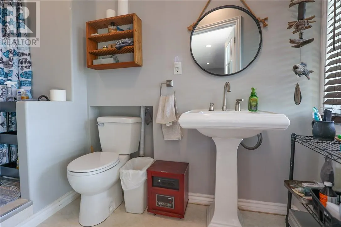 1266 Sandy Lane