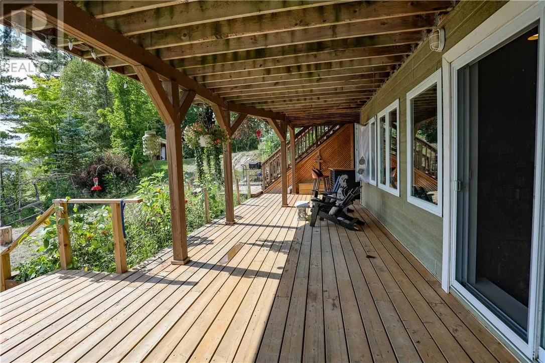 1266 Sandy Lane