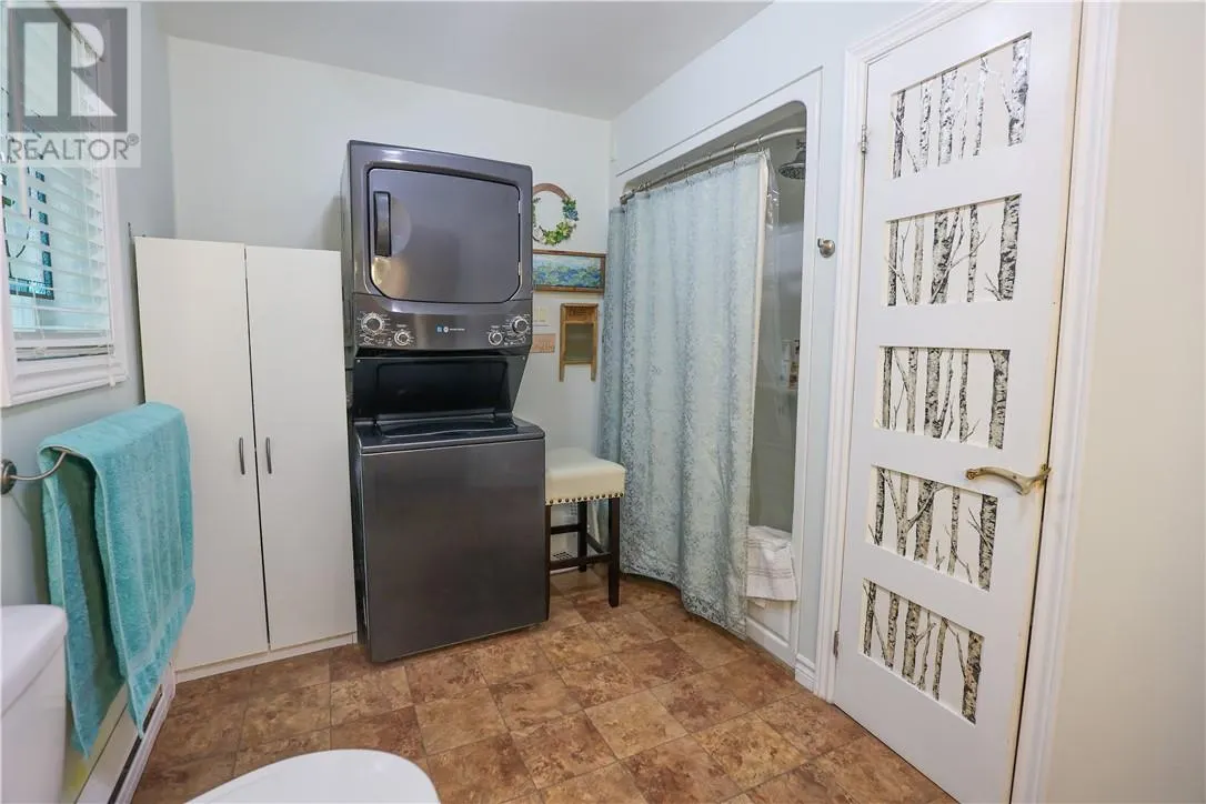 1266 Sandy Lane