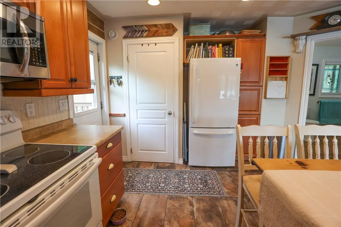 1266 Sandy Lane