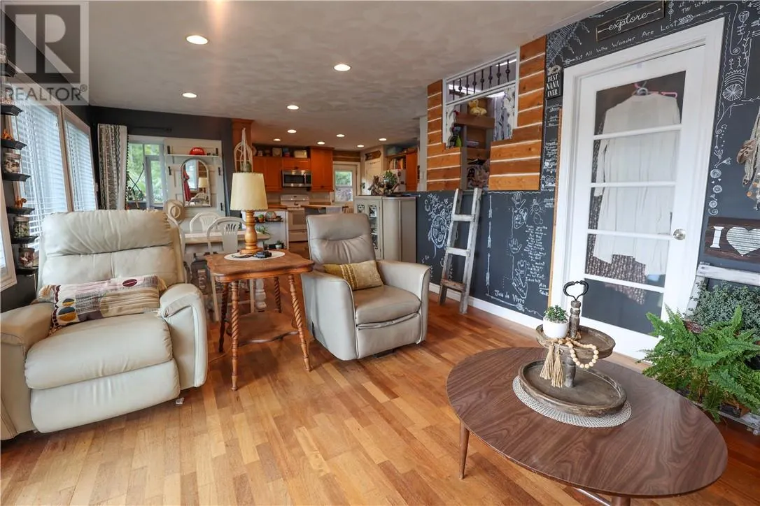 1266 Sandy Lane