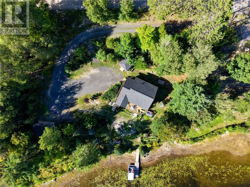 1266 Sandy Lane