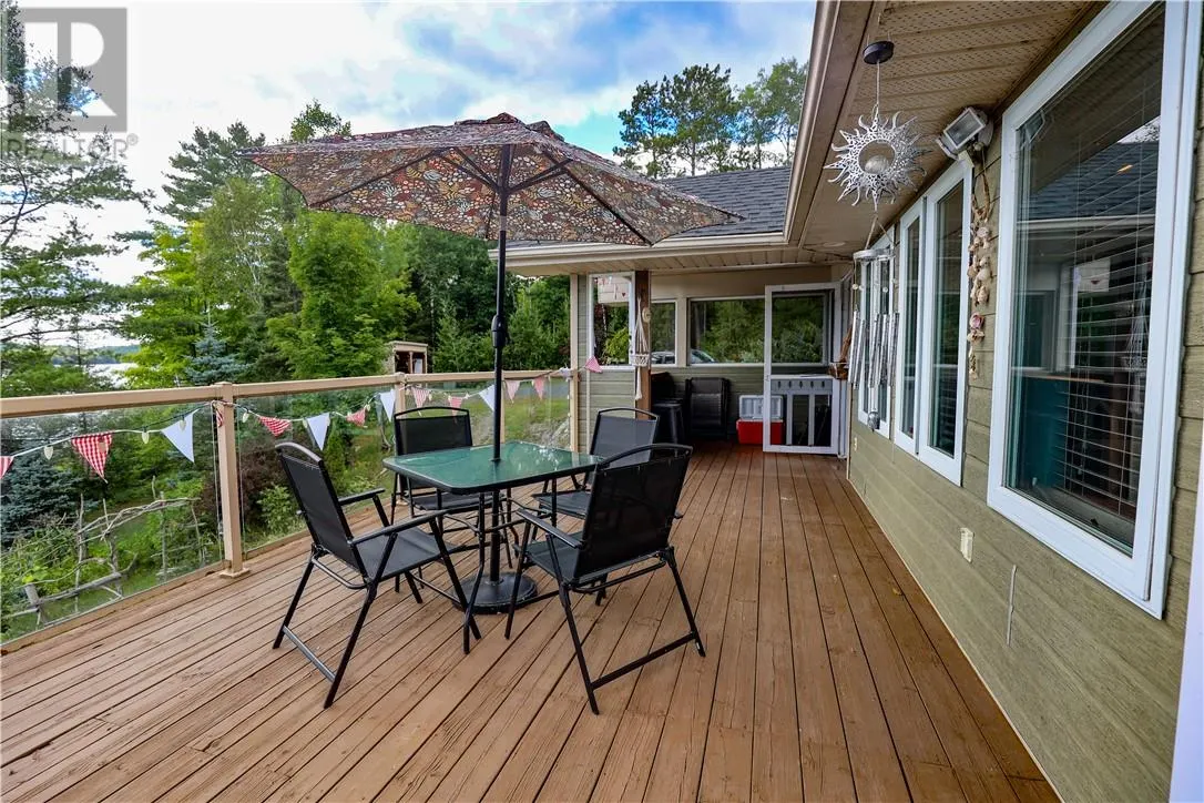 1266 Sandy Lane