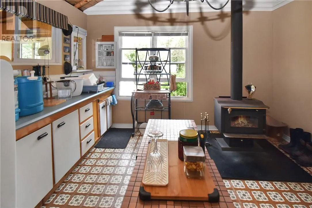 40 Ministic Lake Road