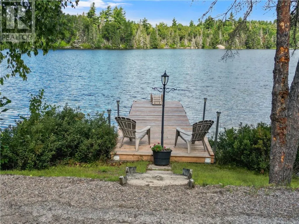 40 Ministic Lake Road