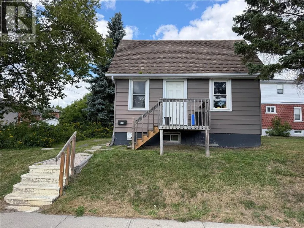 231 Whittaker & 408 Isabel