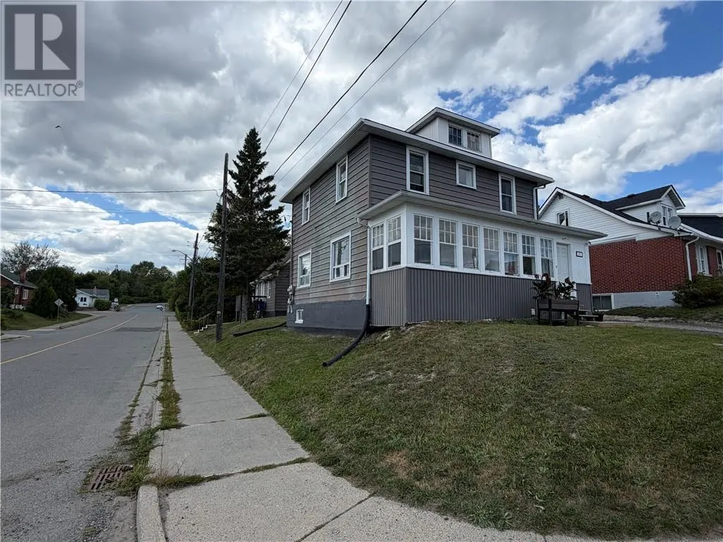 231 Whittaker & 408 Isabel