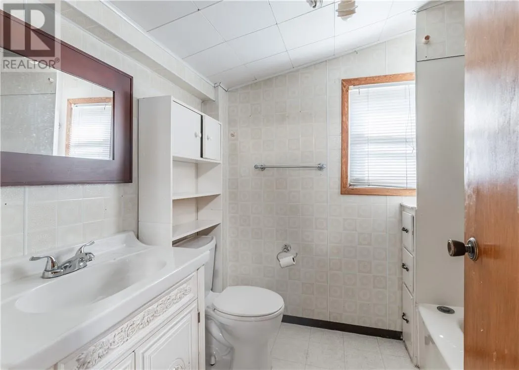 3426 Falconbridge Highway