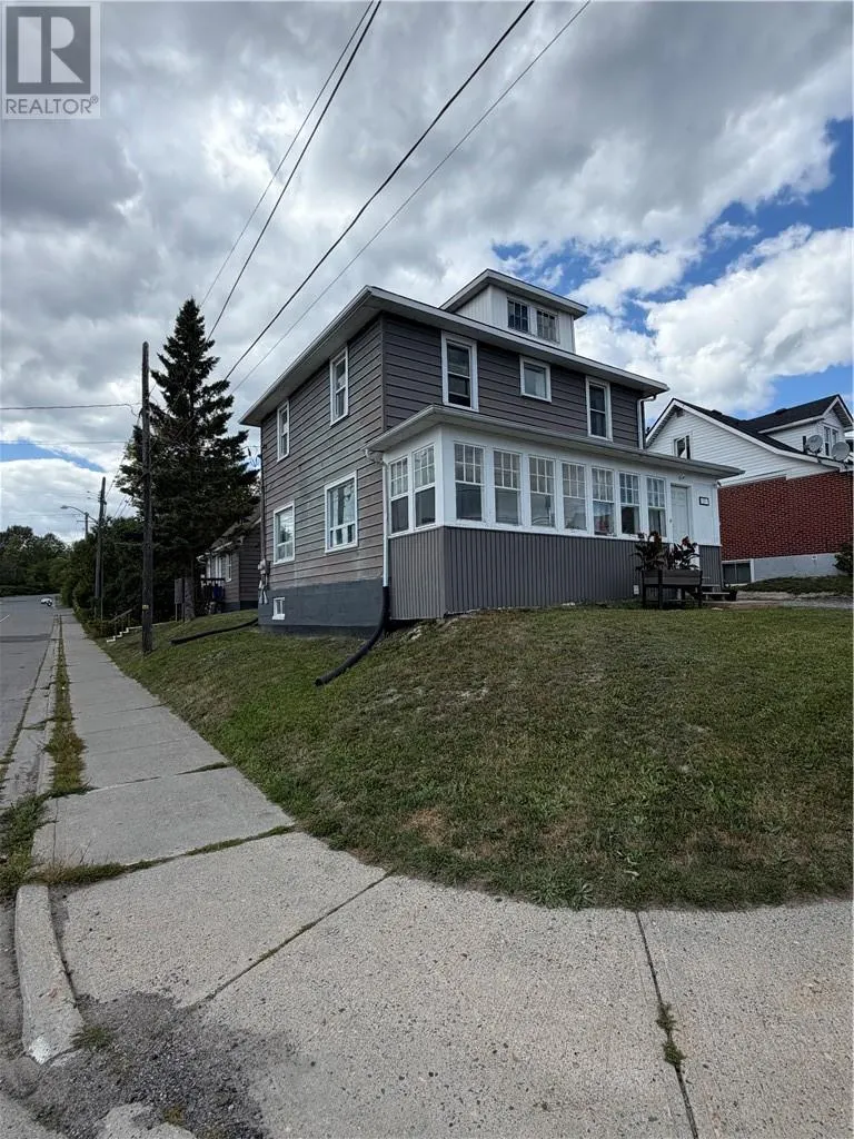 231 Whittaker & 408 Isabel