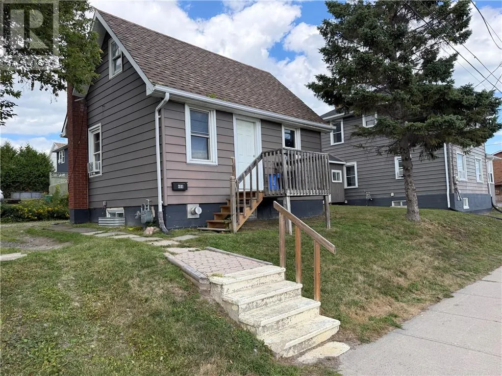 231 Whittaker & 408 Isabel
