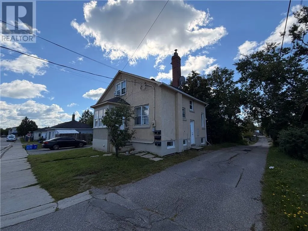 373 Isabel Street