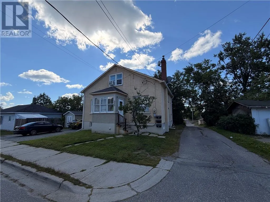373 Isabel Street