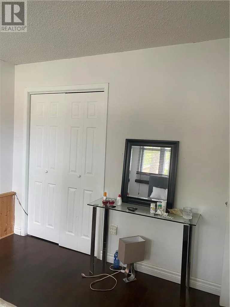 657 Jupiter Court Unit# Lower Unit