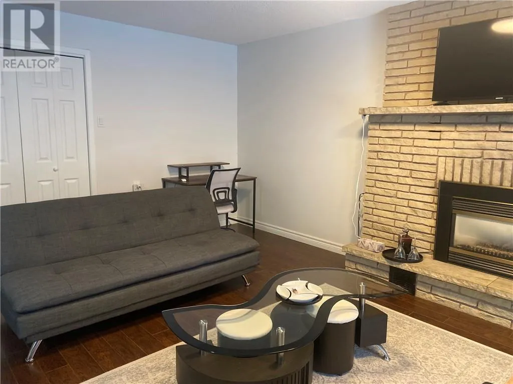 657 Jupiter Court Unit# Lower Unit