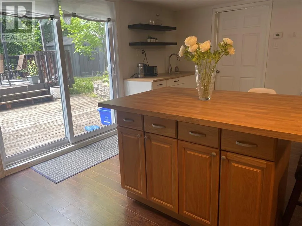 657 Jupiter Court Unit# Lower Unit