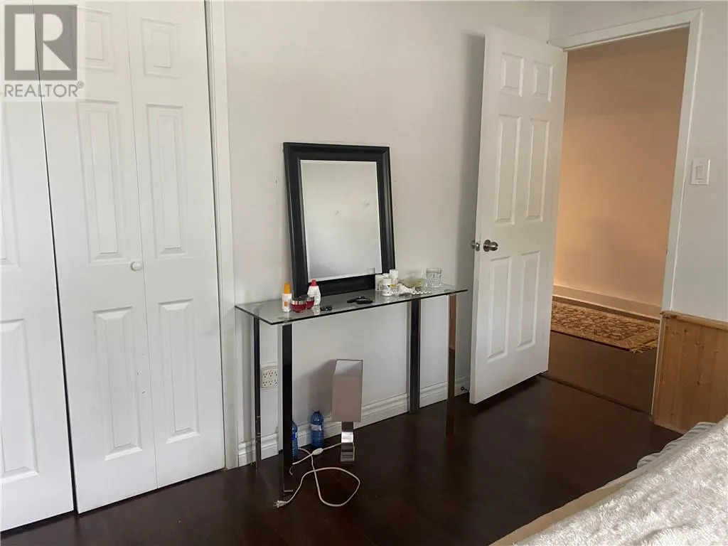 657 Jupiter Court Unit# Lower Unit