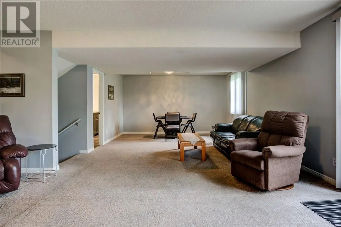 1858 Covewood Crescent