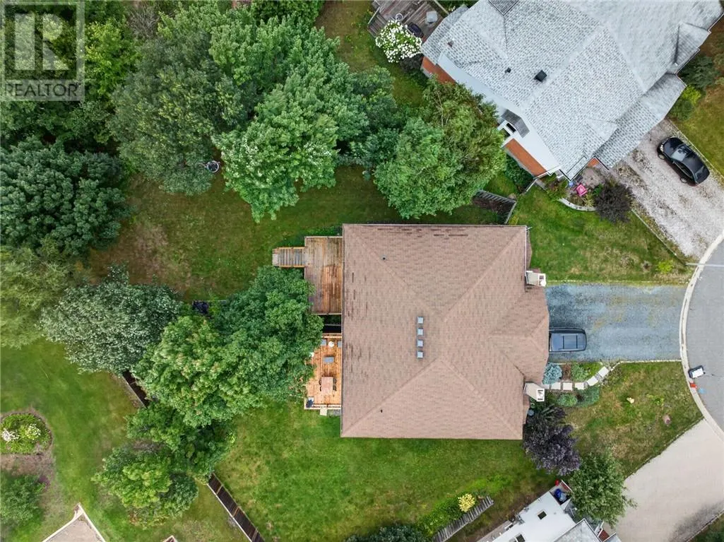 60 Radcliff Park