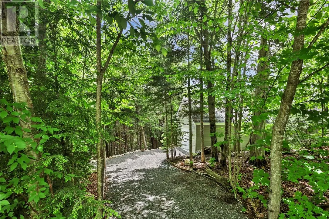 51 SUNRISE BAY Road