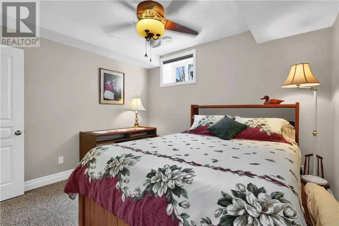 51 SUNRISE BAY Road