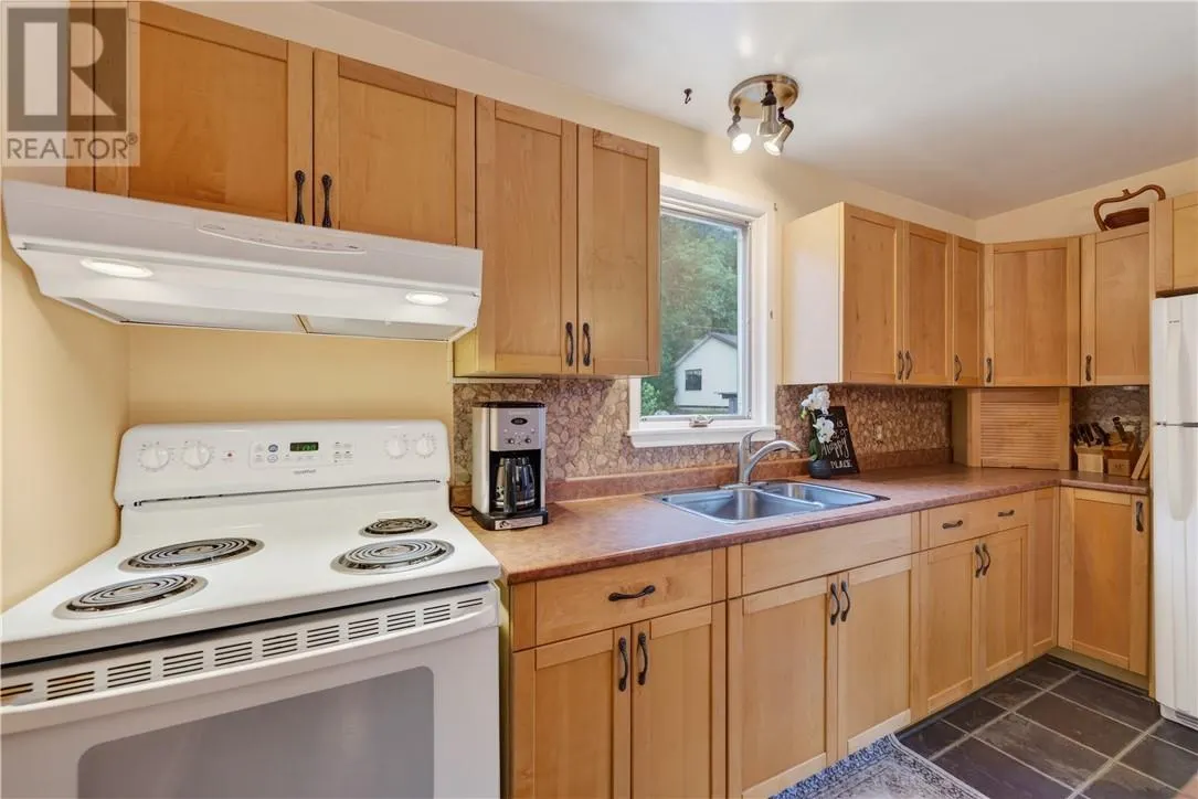 106 Rockview Road