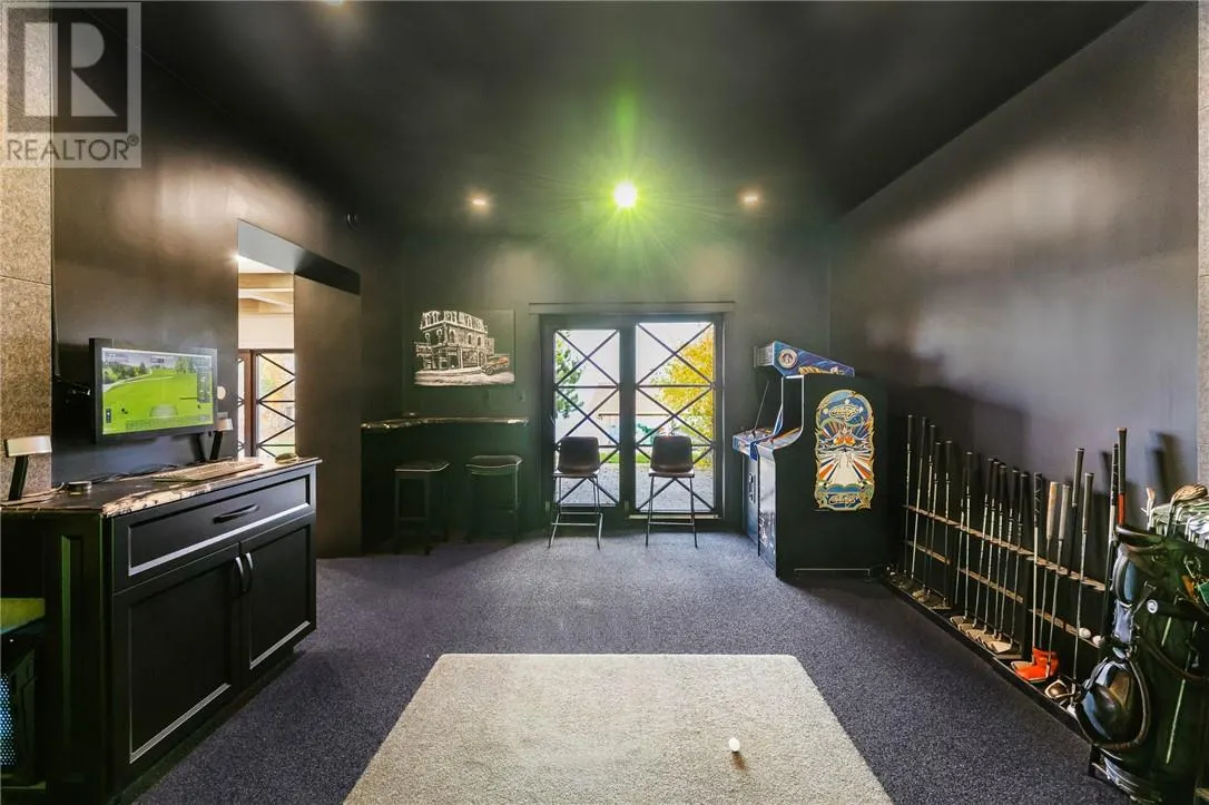 20 Breezehill Road