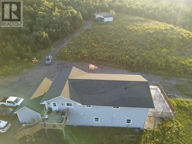 3327 Long Lake Road
