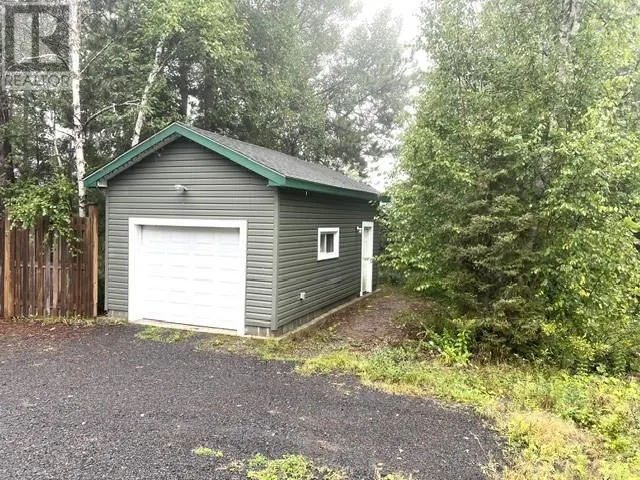 3327 Long Lake Road
