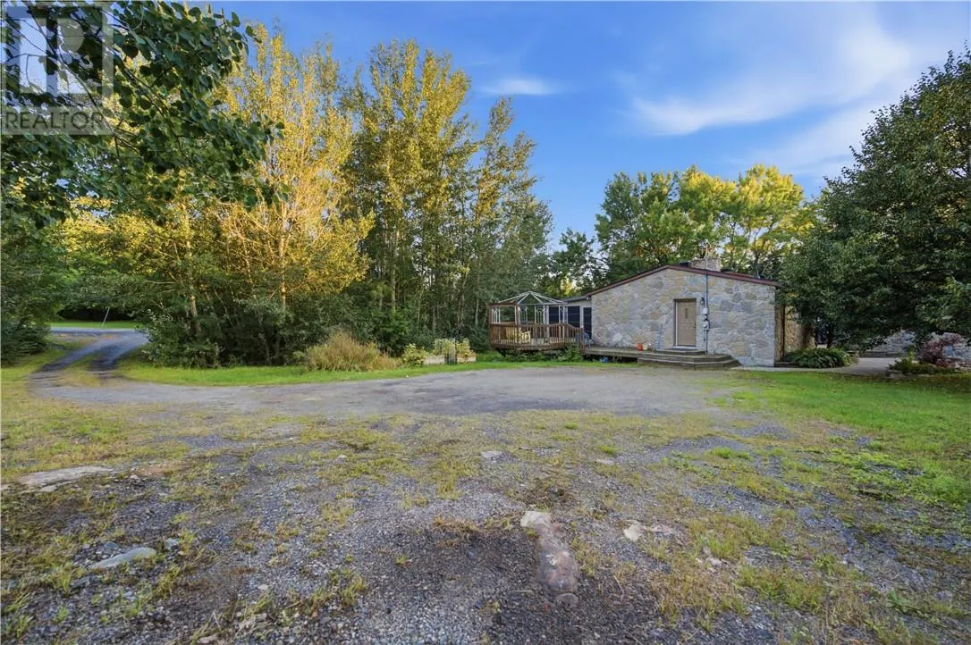 2124 Salo Road