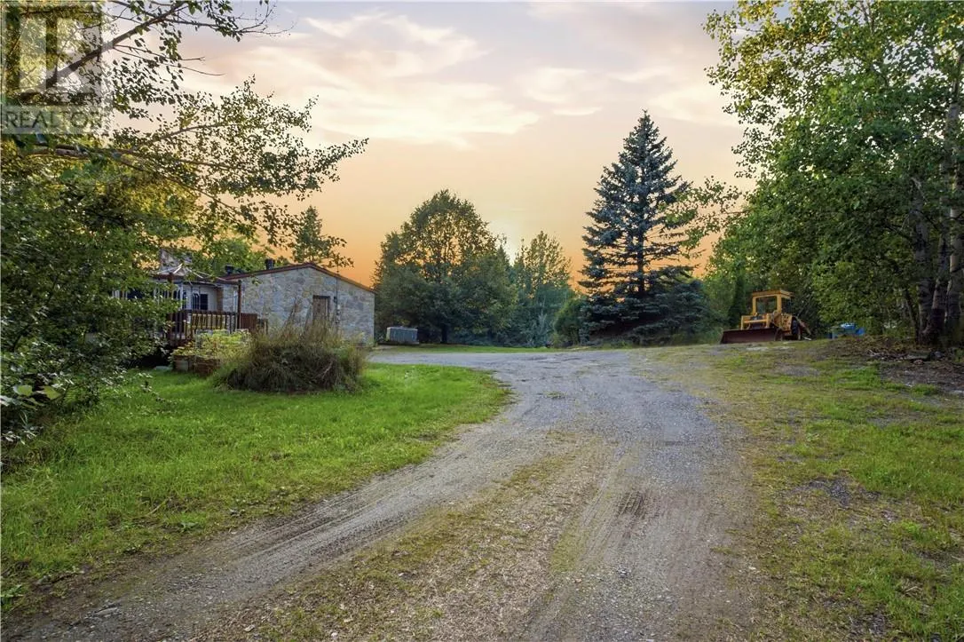 2124 Salo Road