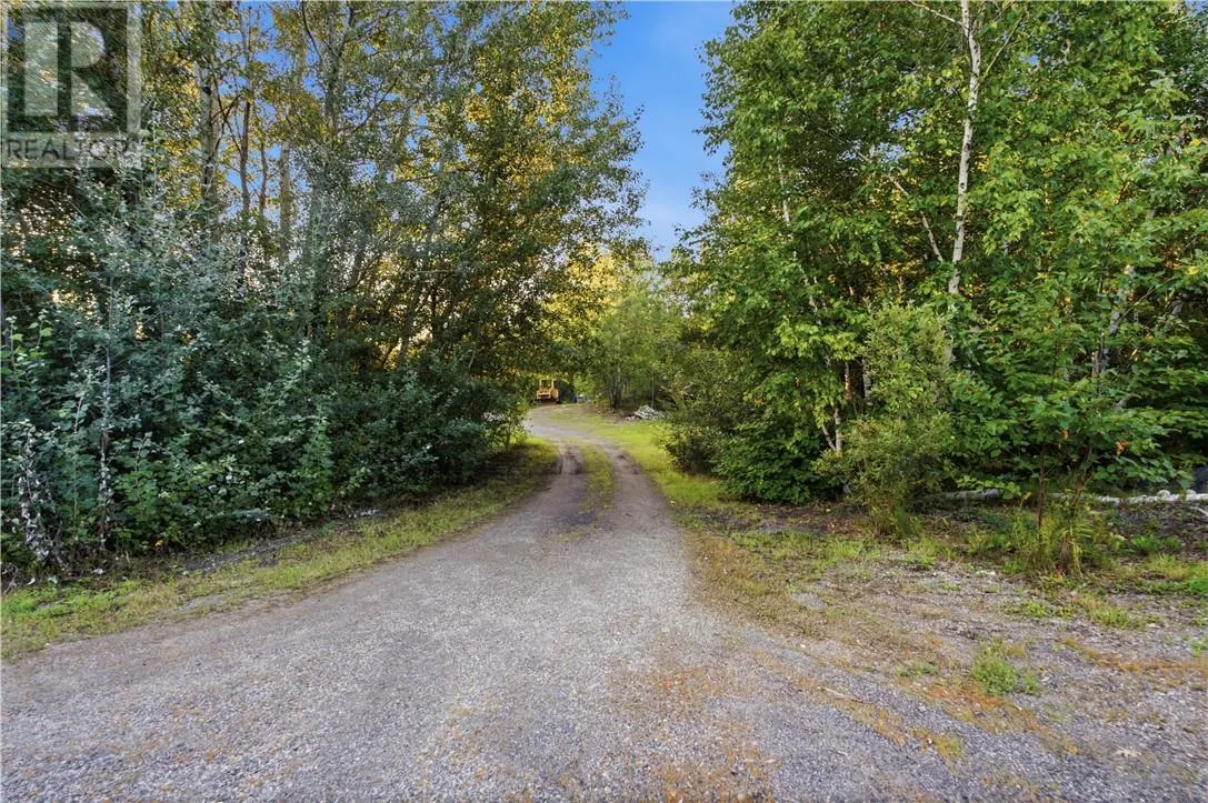 2124 Salo Road