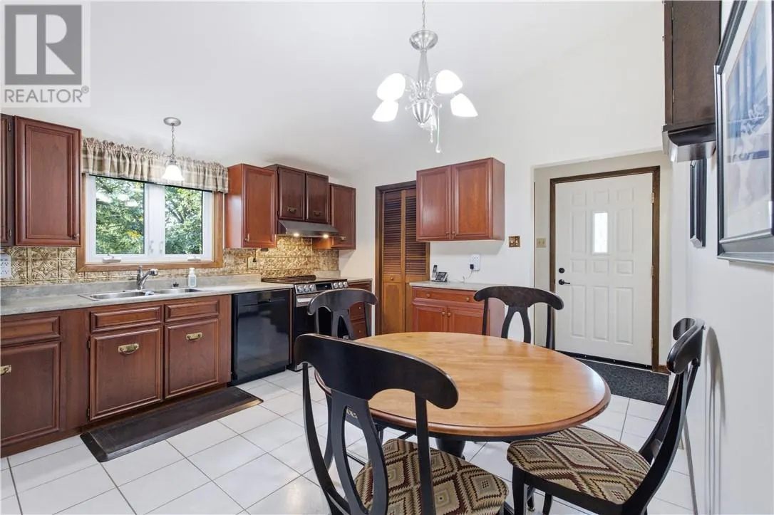 2124 Salo Road