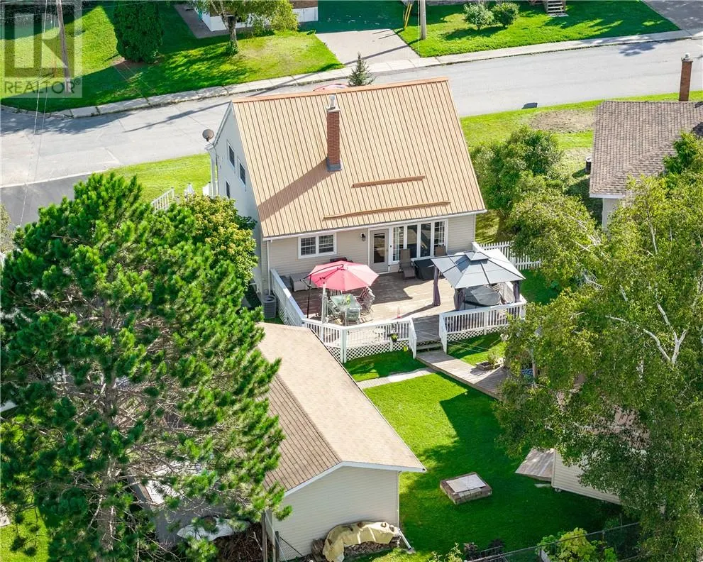 69 Pine Street