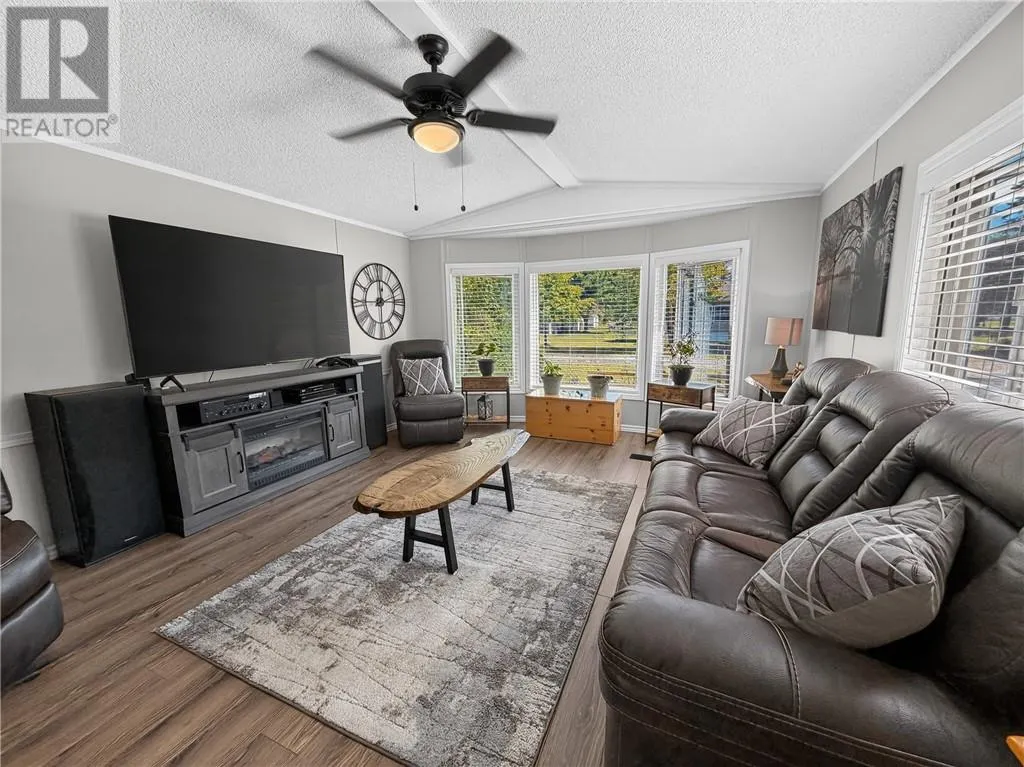 1 Willow Way