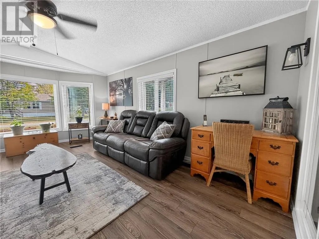 1 Willow Way