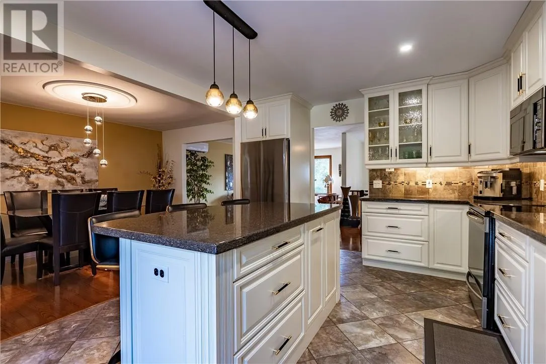 2376 Greenwood Drive