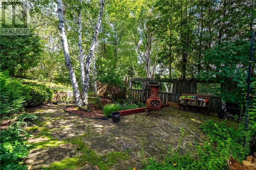 2376 Greenwood Drive