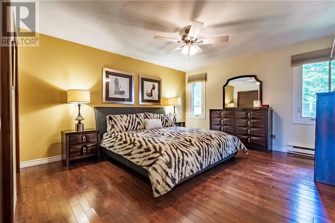 2376 Greenwood Drive